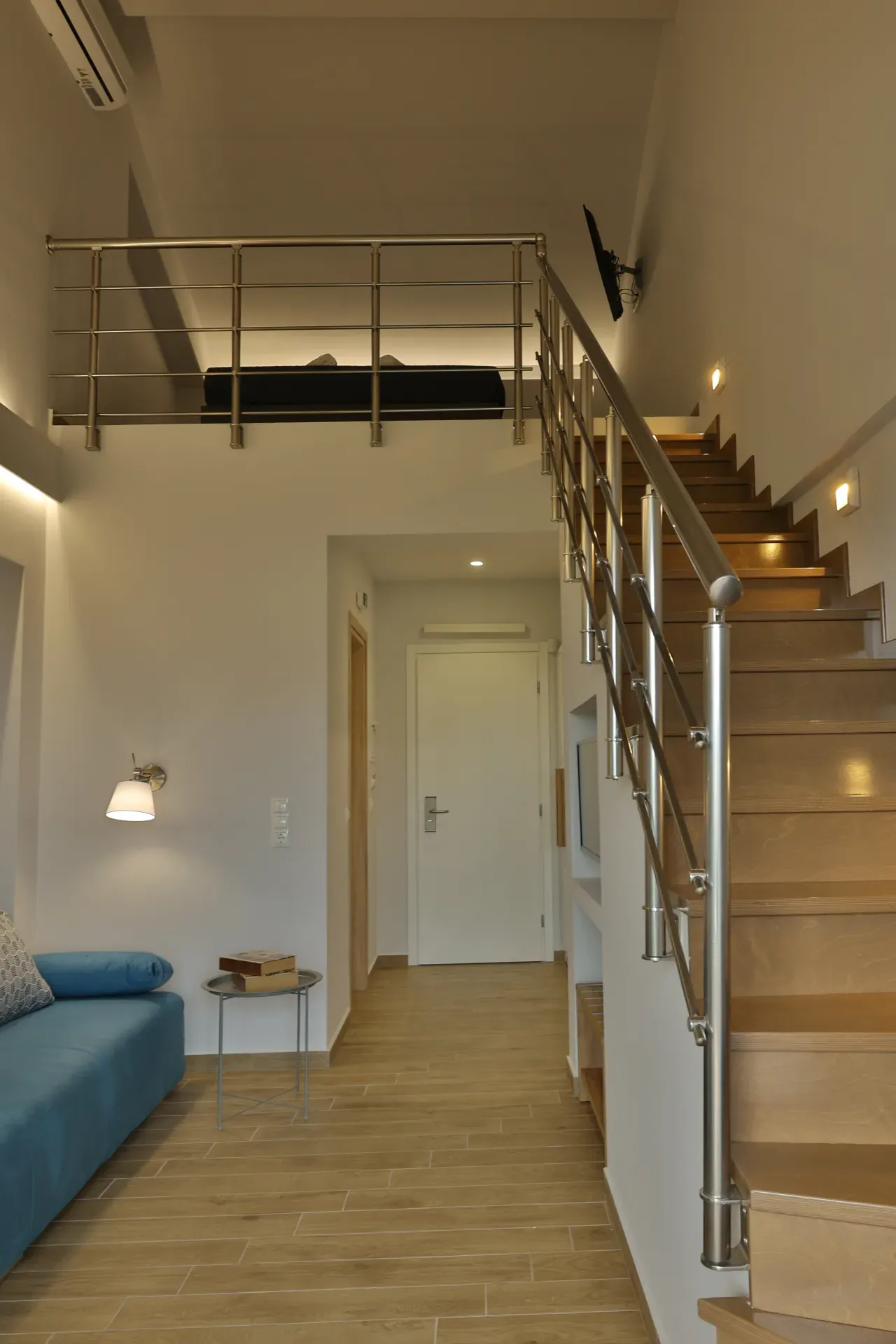 Staircase to the upper level of the Suite